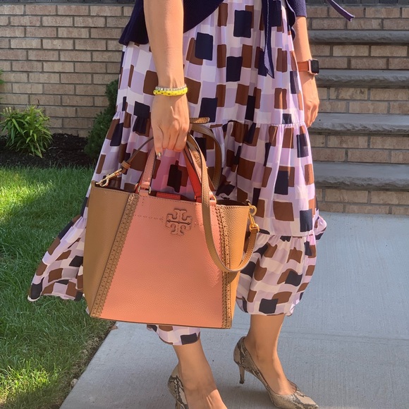 Tory Burch Handbags - Tory Burch McGraw Carry All Bag Tote
